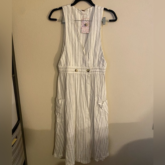 Free People Dresses & Skirts - Free people striped button front tunic dress!